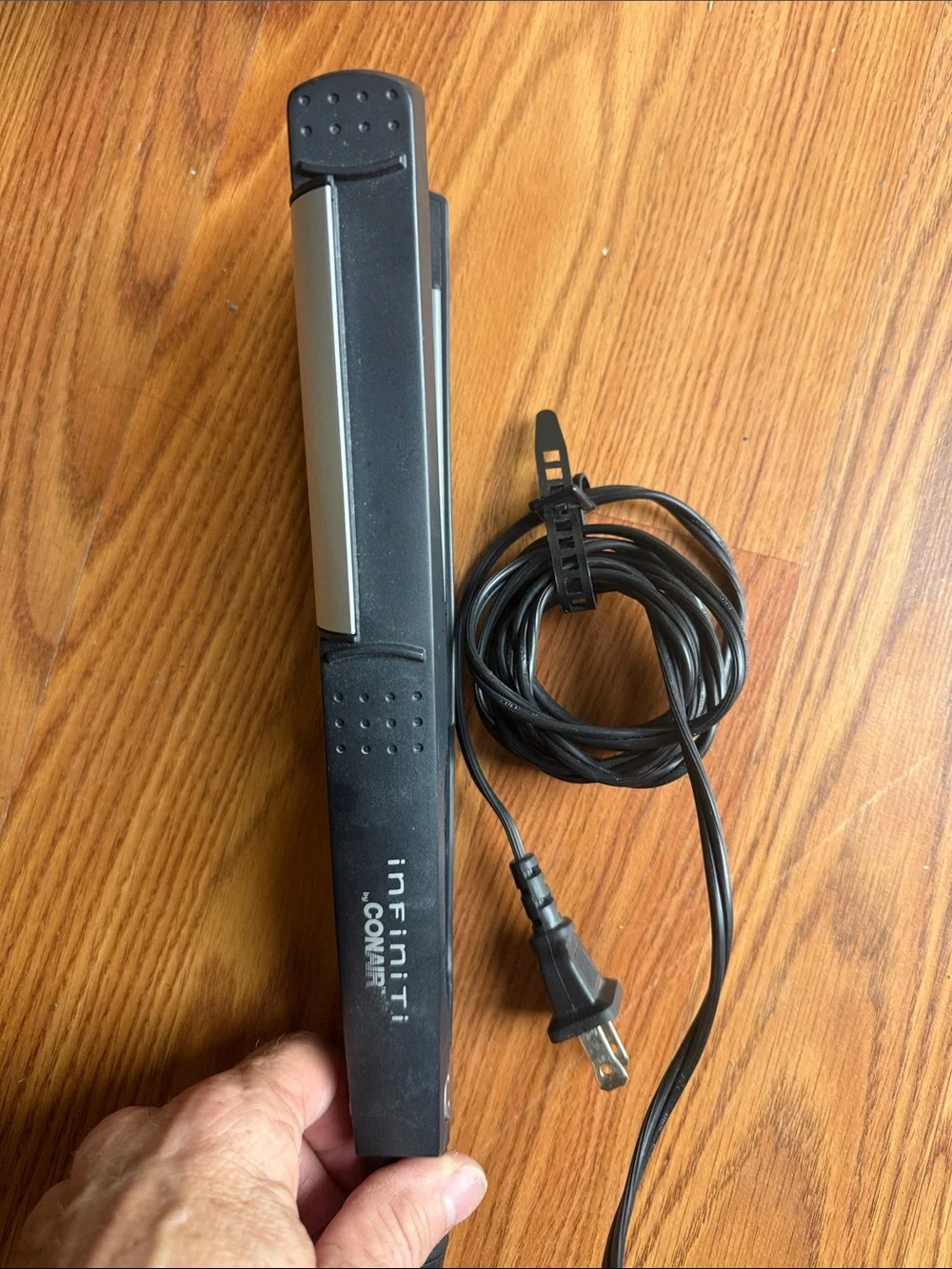 Conair Infiniti Black Hair Straightener